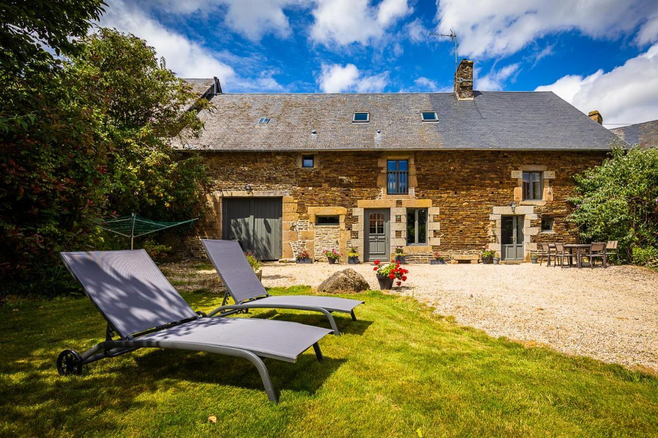 Les Prairies Du Mont - Le Gite De La Chapelle Sougeal Экстерьер фото